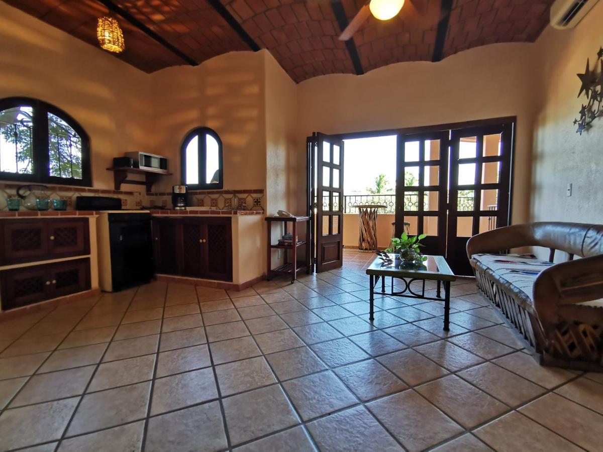 Villas Vista Suites 萨尤利塔 外观 照片