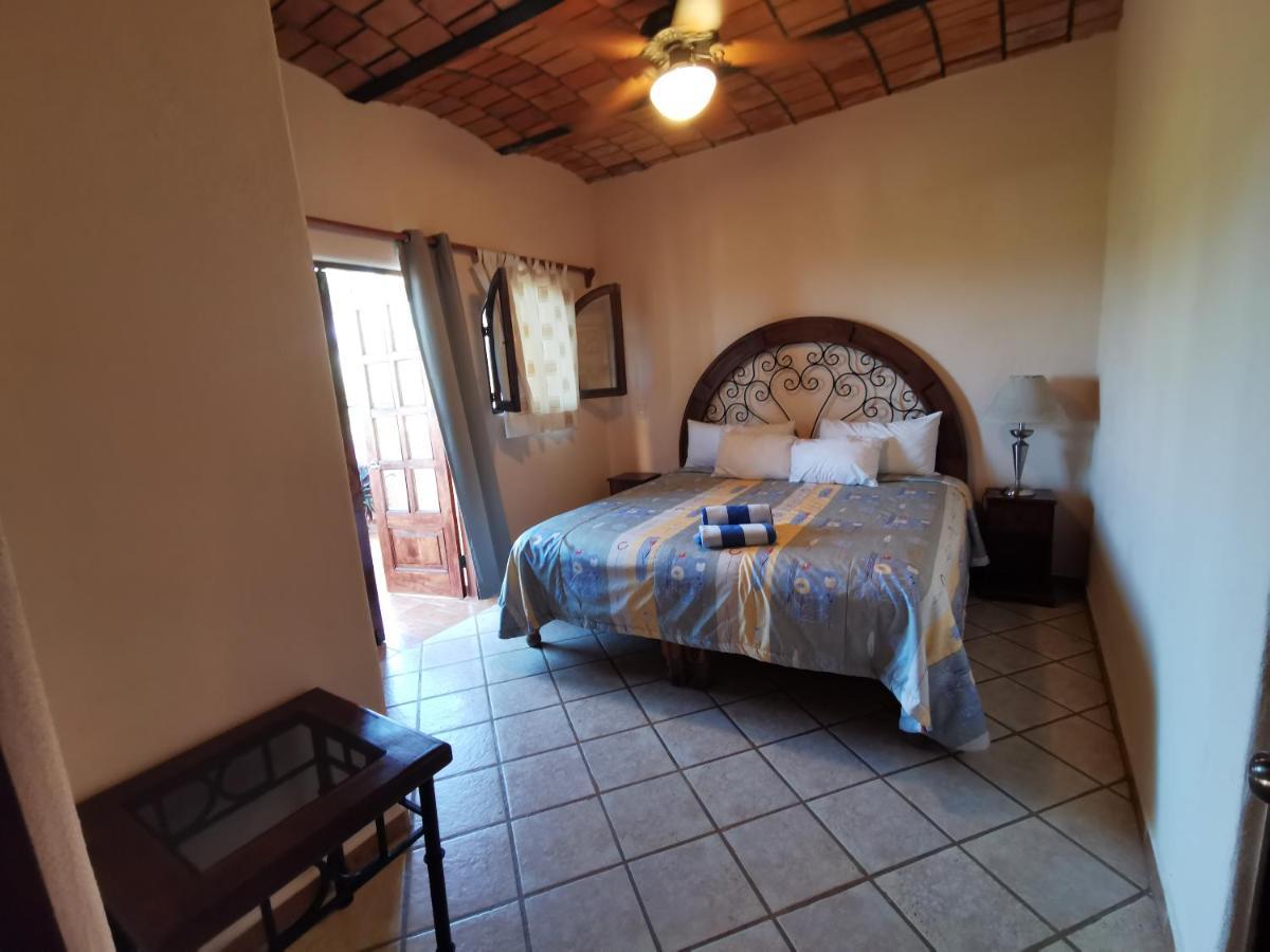 Villas Vista Suites 萨尤利塔 外观 照片