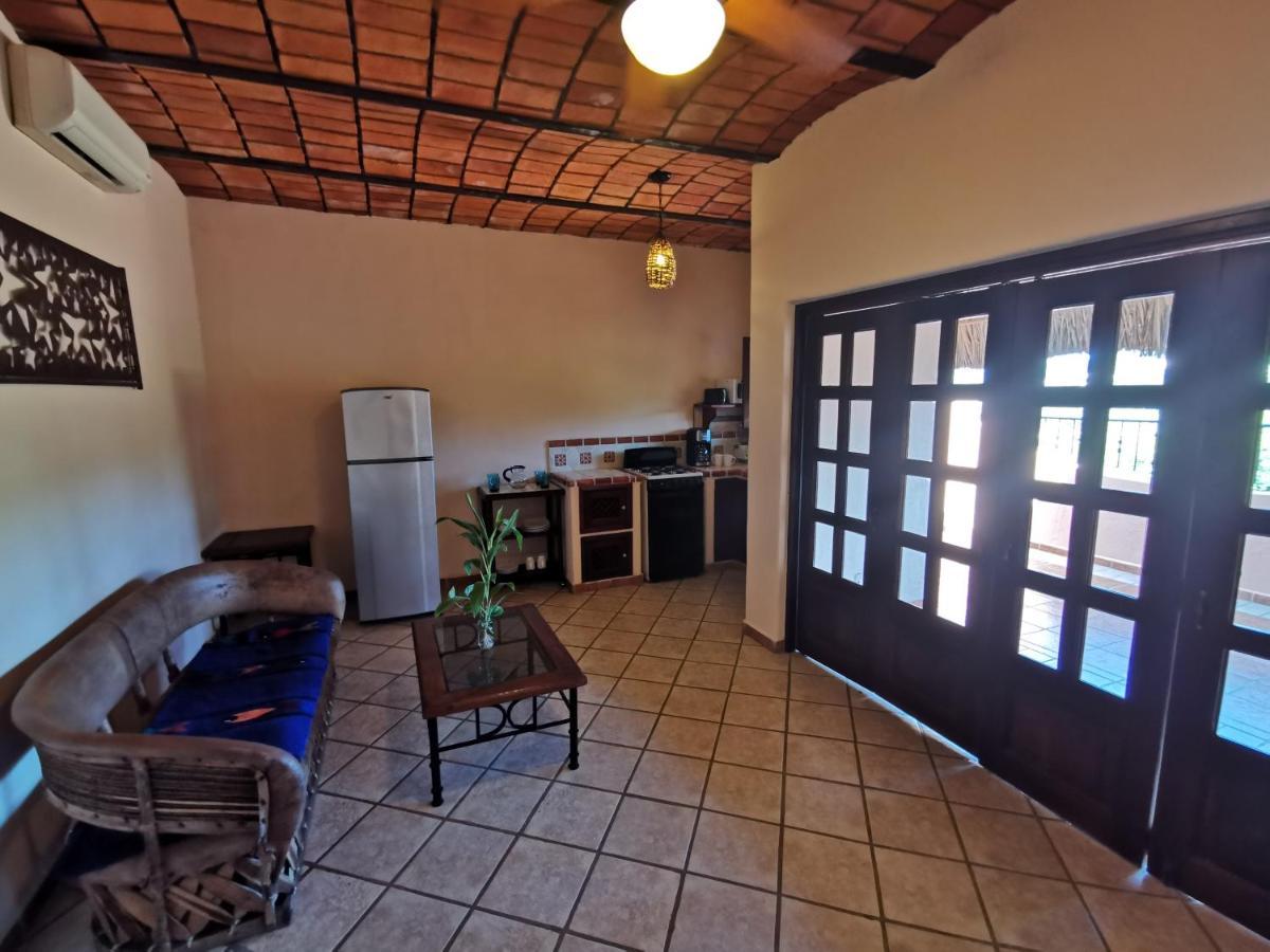 Villas Vista Suites 萨尤利塔 外观 照片